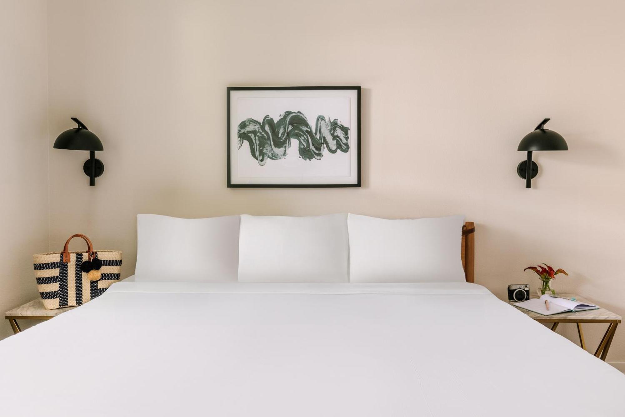 Sonder By Marriott Bonvoy Vista Cay Apartments Williamsburg Room photo